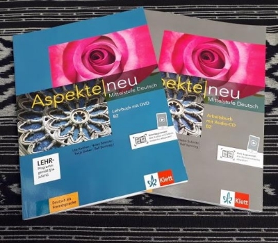 Picture of Aspekte Neu B2, 3 Book Set Textbook + Workbook  + Intensivtrainer (Color)