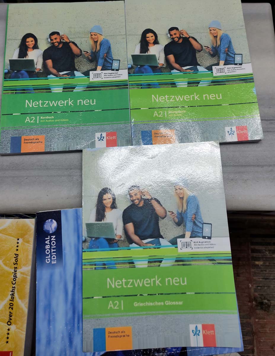 Picture of Netzwerk neu A2 (German Edition) (3 books Set) (White Print)