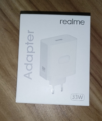 Picture of টাইপ c কেবল সহ realme 33w স্মার্ট ফ্ল্যাশ পাওয়ার অ্যাডাপ্টার