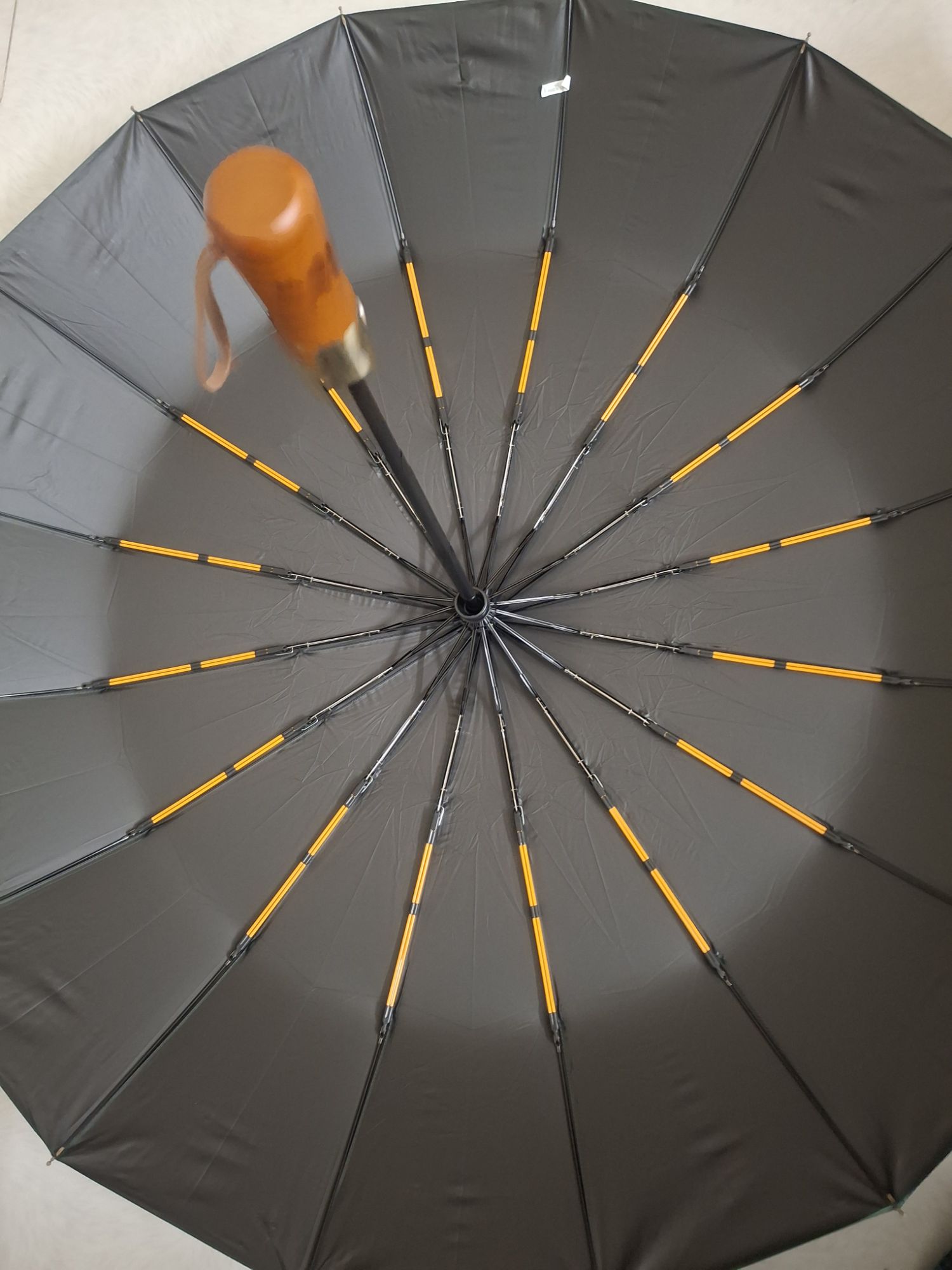 Picture of 16 Ribs High Quality  Automatic Umbrella Man and women Luxury  Umbrella for Car Business Big Umbrella Sun Rain Women Parasol Windproof Folding