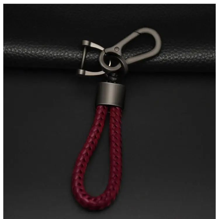 Picture of Factory wholesale car keychain metal high-end anti-lost creative key...