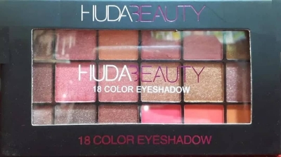 Picture of Huda Beauty Palette Eyeshadow 18 Colors Rose Palette Matte Eyeshadow Glitter Palette Make Up Set Beauty Matte Huda Beauty Set
