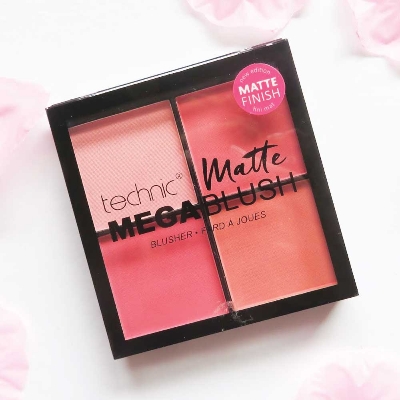 Picture of TECHNIC MEGA BLUSH PALETTE 4 color MATTE Mega Blush 11.2g