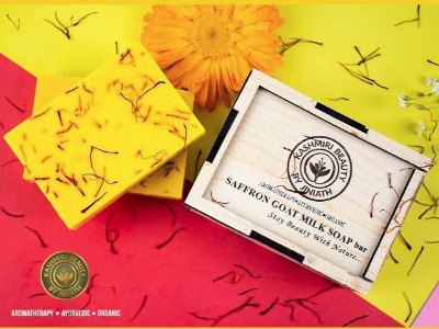 Picture of Super Saffron Goat Milk Cleanser Wooden Box with Kashmiri Beauty - (100gm)