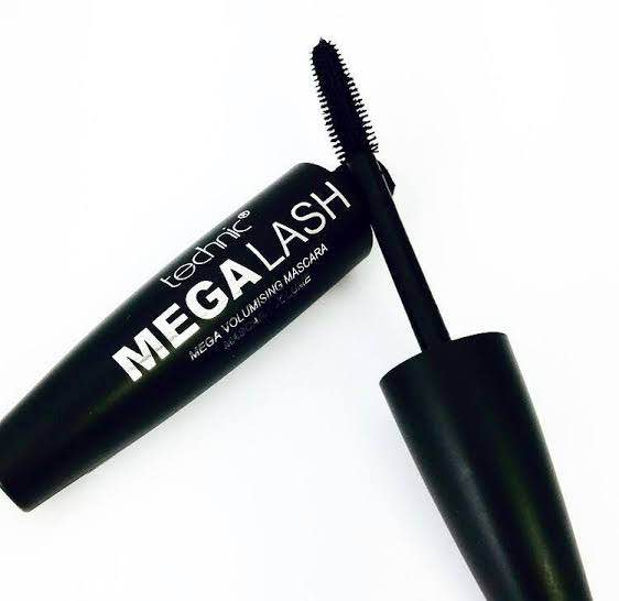 Picture of Technic Mega Lash Volumising Mascara 14 ml- black