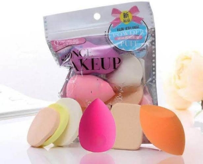 Picture of Beauty blender sponge powder puff set