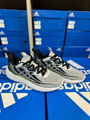 Picture of Mans sneakers