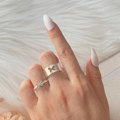 Picture of 2Pcs/Set Punk Fashion Butterfly Rings For Women Men Gold Silver Color Lover Couple Butterfly Ring Set Opening Engagement Wedding