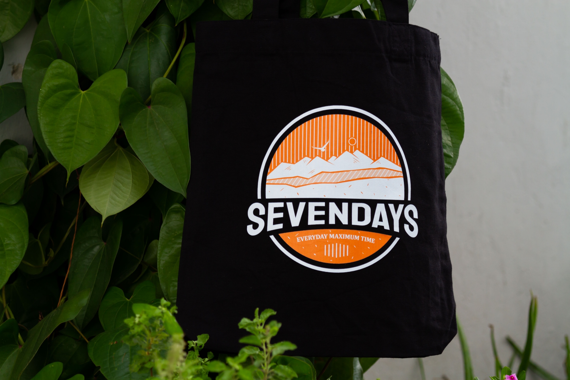 Picture of Sevendays Canvas Tote Bag