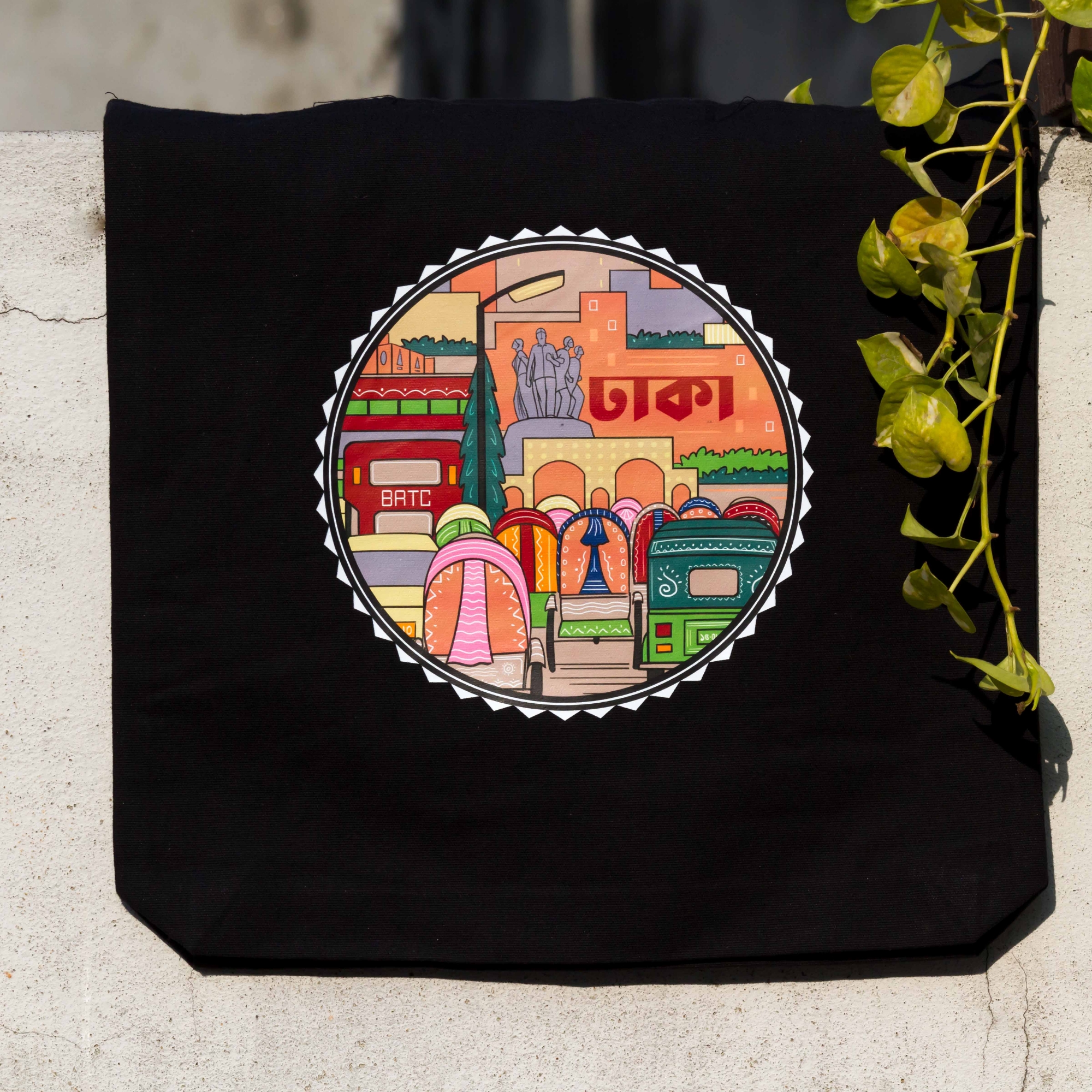 Picture of Sevendays Dhaka & Dhaka Line White (Round) Black & White Canvas Tote Bag 2-Pack