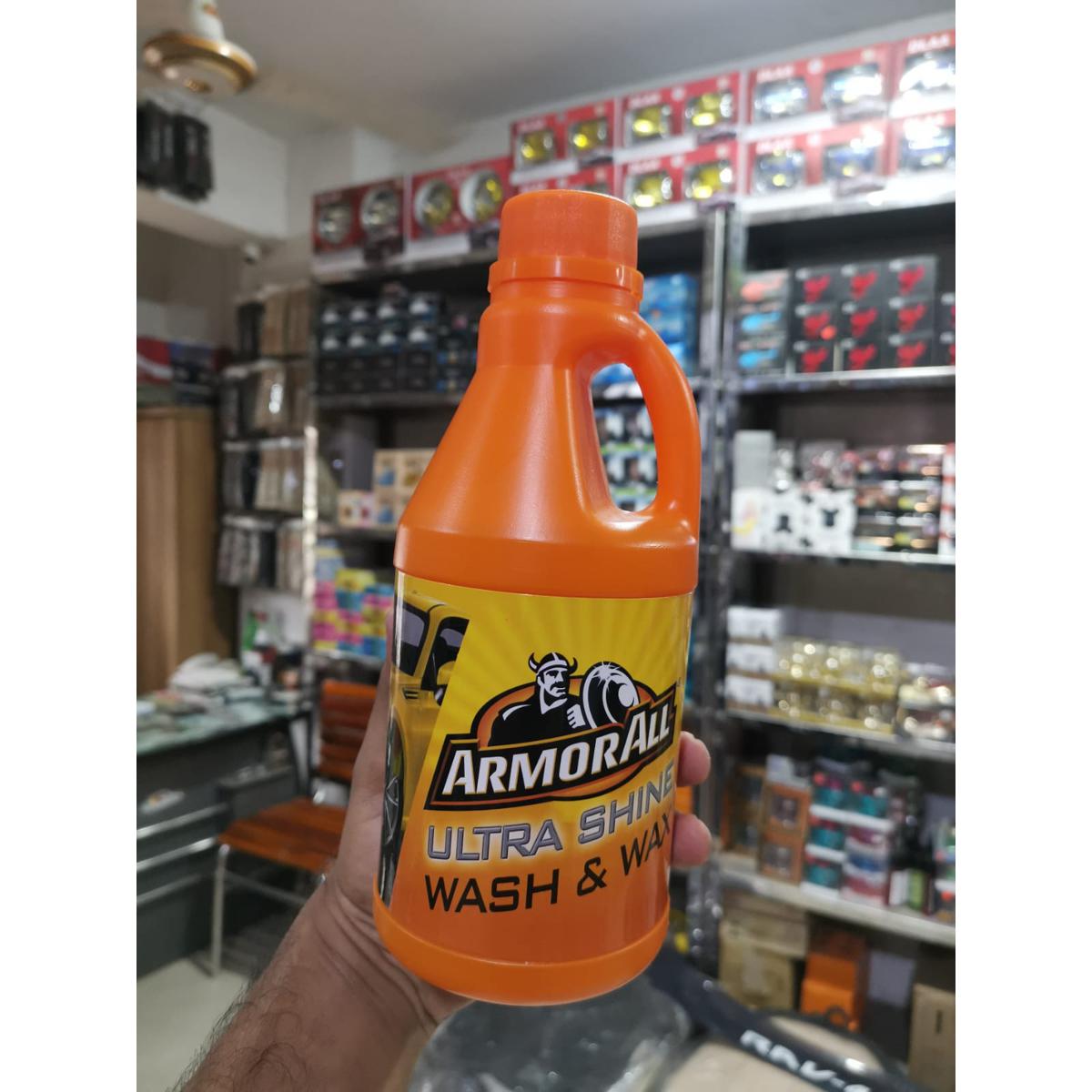 Picture of Car ultrashine wash & Wax- 1 ltr