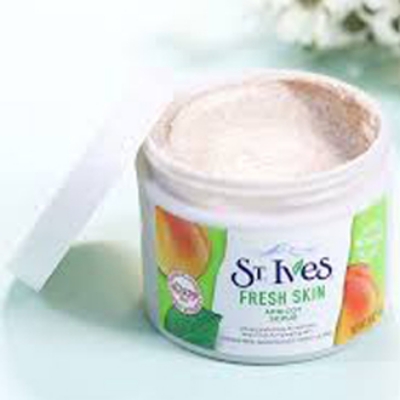 Picture of International European Product ST. Ives - Fresh Skin Invigorating Apricot Scrub-283gm