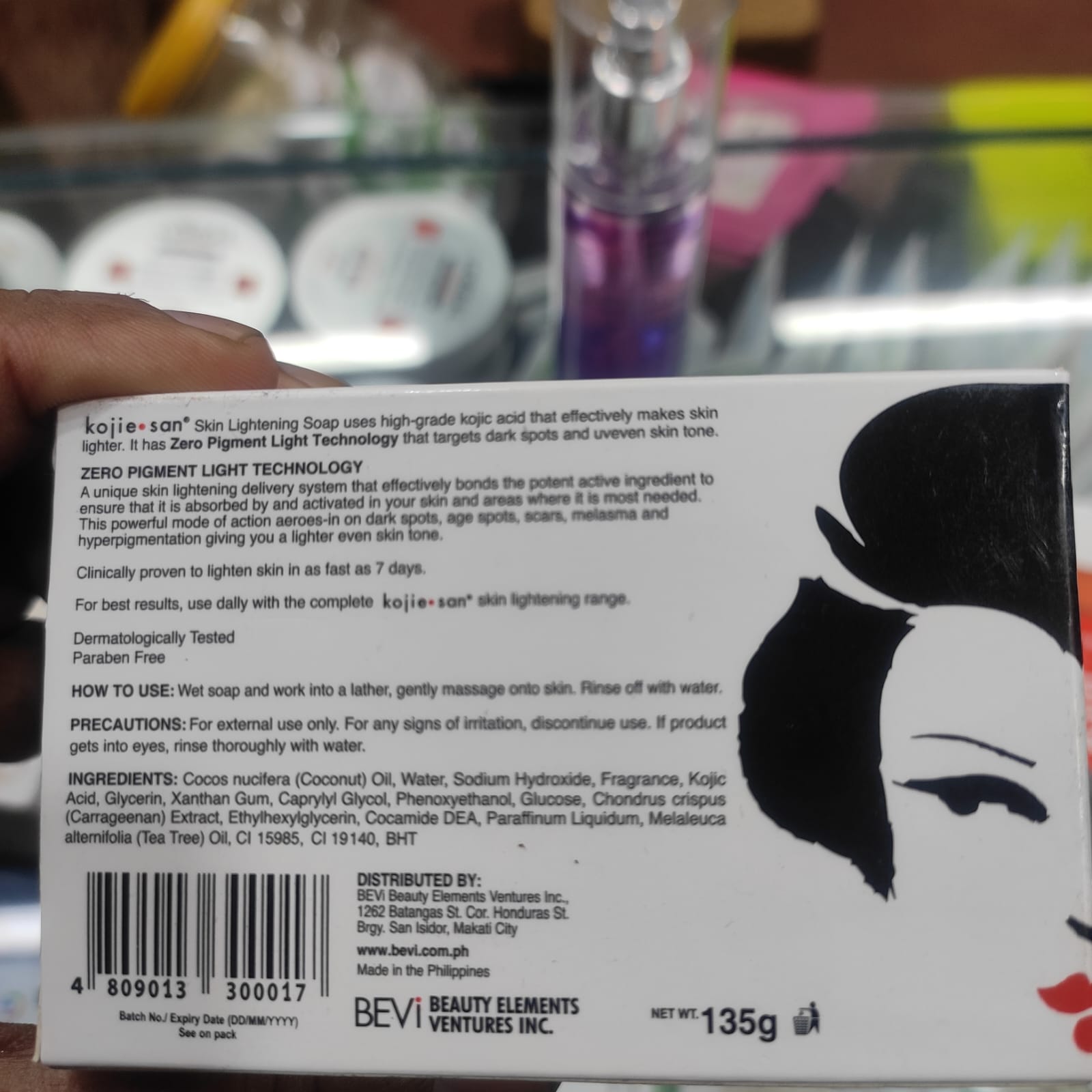 Picture of Kojie San Skin Lightening Soap - Classic 135gm