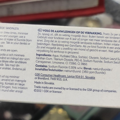 Picture of International Solovakia Product Aquafresh Fresh & Minty Toothpaste 125ml