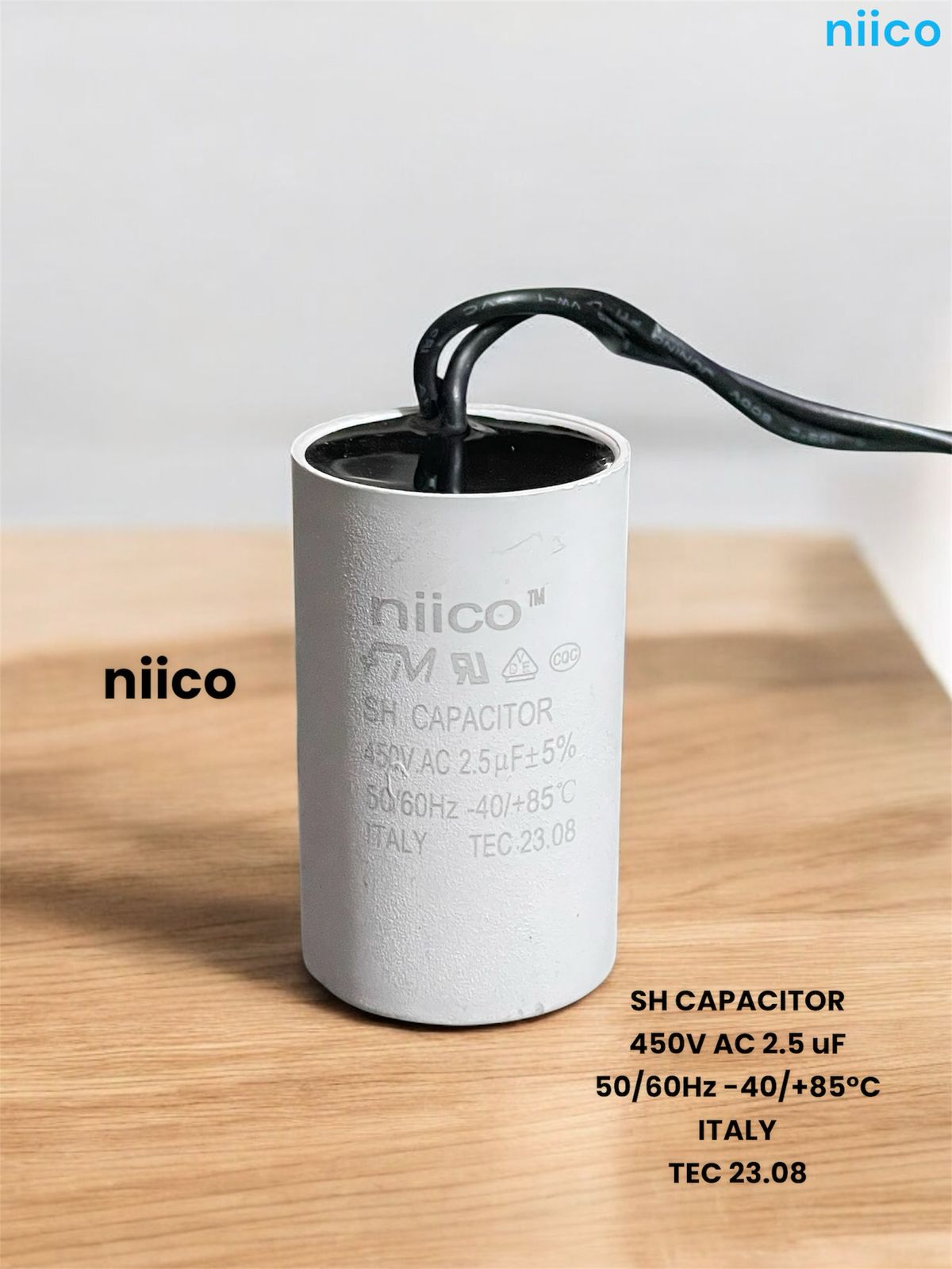 Picture of Niico Ceiling Fan Capacitor Model niico=FM- 2.5uf =450 V.AC (Made In Italy)  Capacitor=2.5 UF ( 3 Year Warranty)
