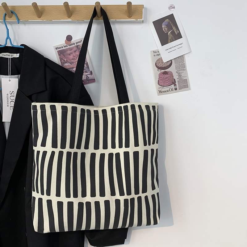 Picture of TAG Lifestyle Canvas Tote Bag/Fashionable Top Handle Bag Black Color with Zipper for girls For University/College/Trendy Fashionable Women