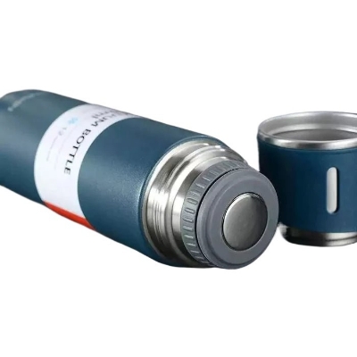 Picture of Stainless Steel Vacuum Flask Hot And Cool Water Bottle with two cups