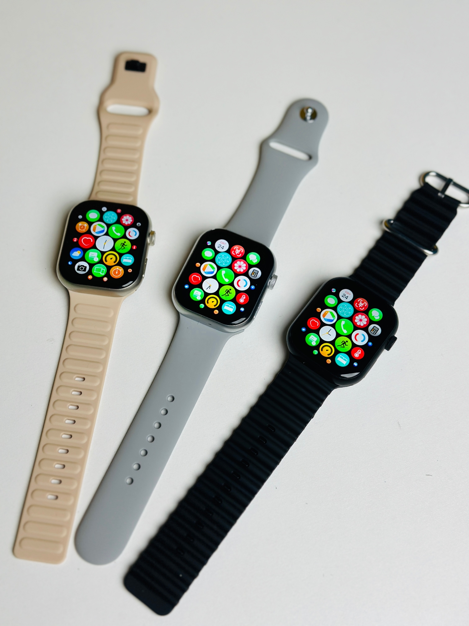 Picture of Keqiwear KW2 Max Smartwatch With 3 Bracelets – 49mm- Gold