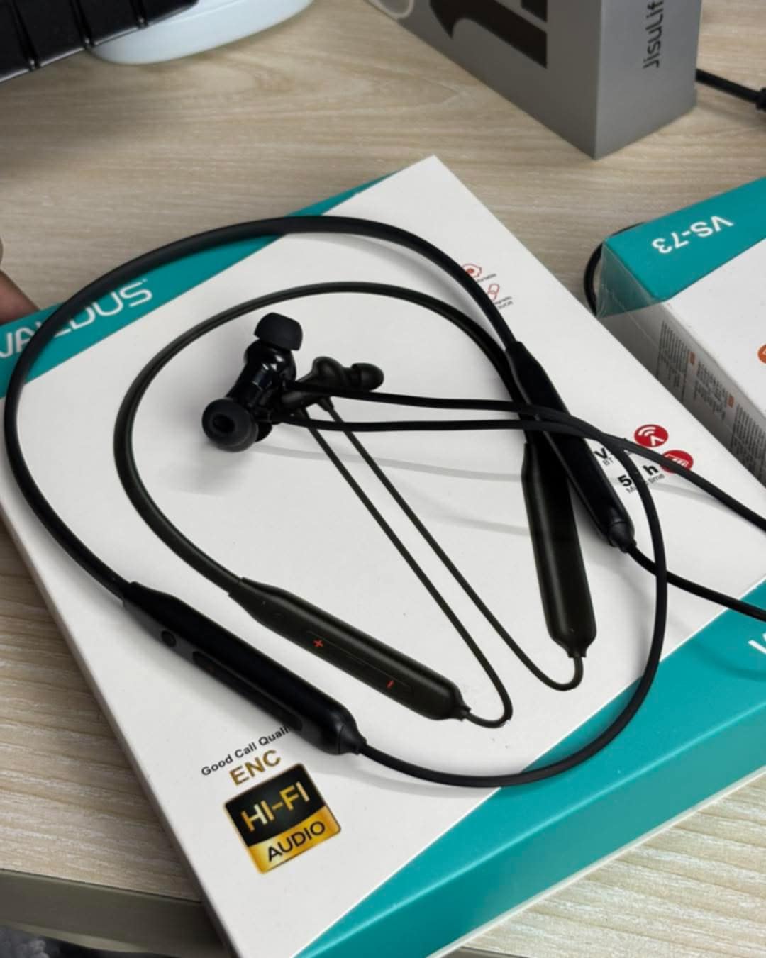 Picture of VALDUS Bluetooth Neckband Headset Wireless Earphones with Microphone Comfortable Wearing for Sports And Travel