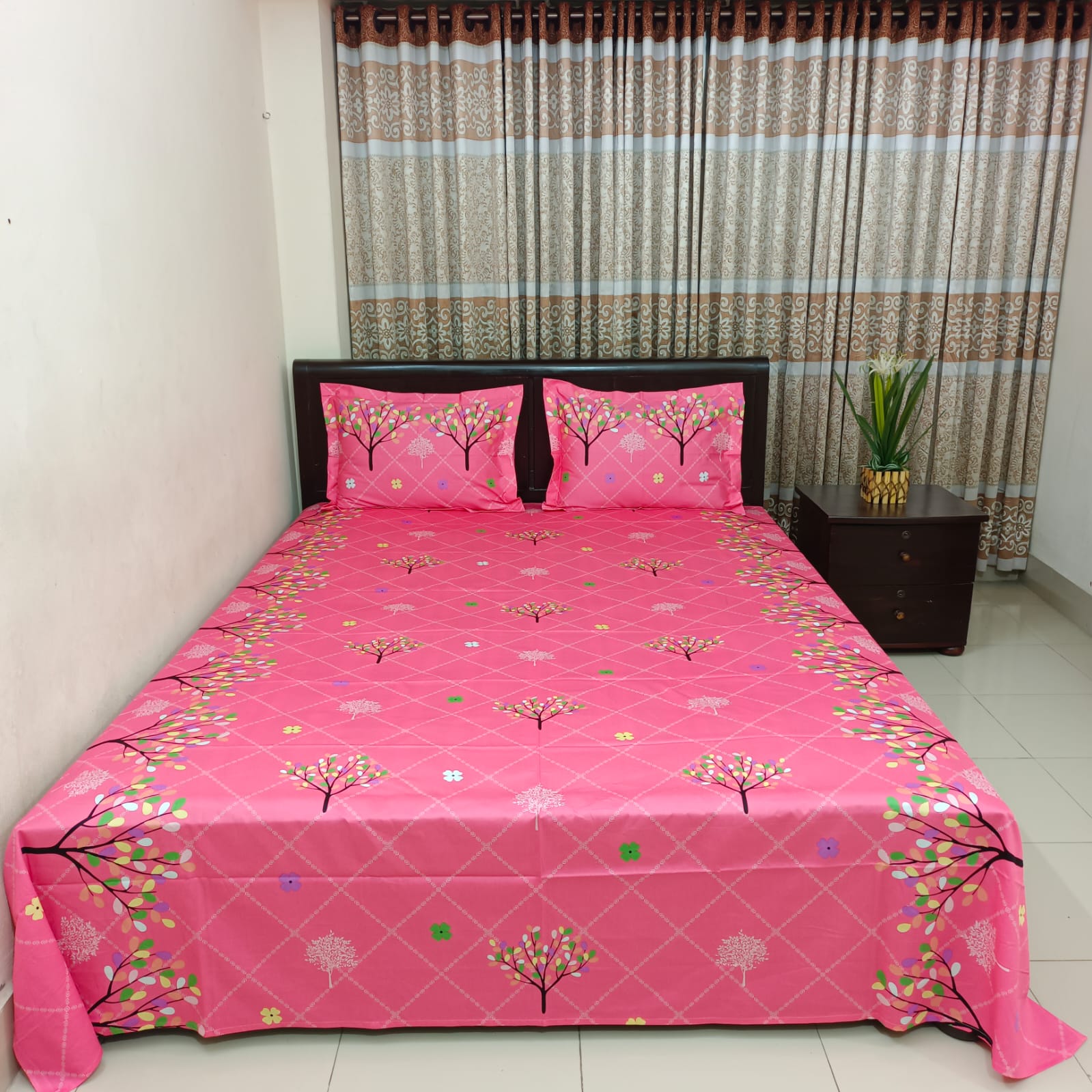 Picture of Luxury Twill Cotton Bedsheet – King Size – 3Pecs – Lux Pink