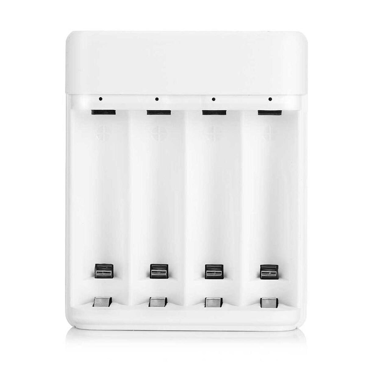 Picture of Xiaomi ZMI Rechargeable 4 Slots Portable Battery Charger