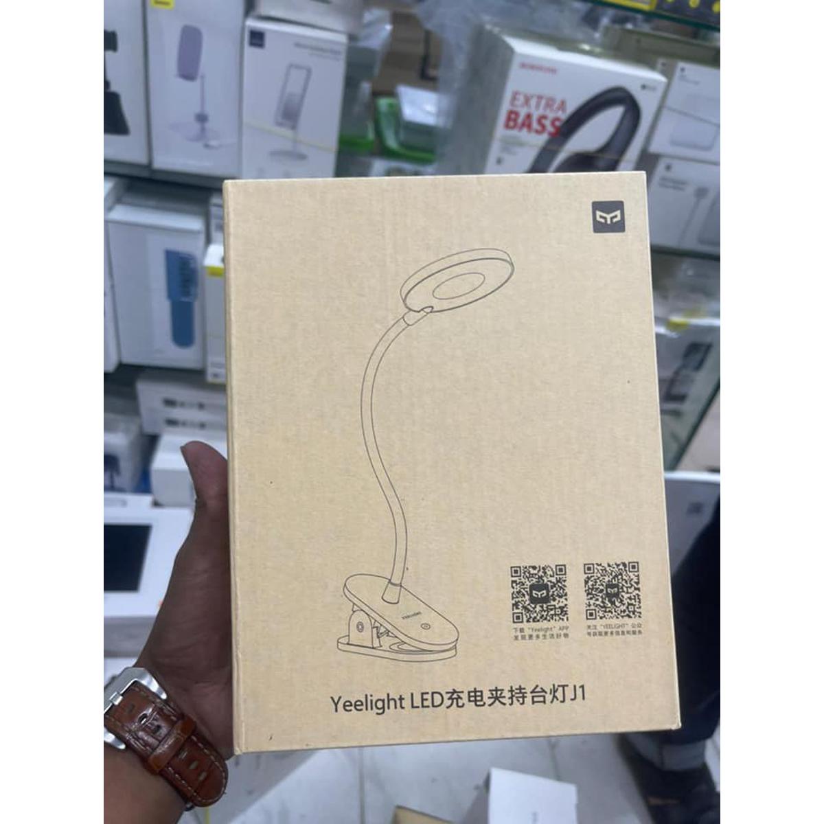 Picture of Xiaomi yeelight LED J1 Clip Lamp 5V 5W Table Lamp 360° Adjustable Dimming Clip-On USB Desk Eye Protection for Bedroom Night Lamp