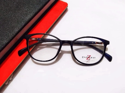 Picture of Fashion Ultra-light HD Women's Reading Glasses Anti-blue Light Glasses Polygon Fashion Mom Presbyopia Glasses +100 Το +400