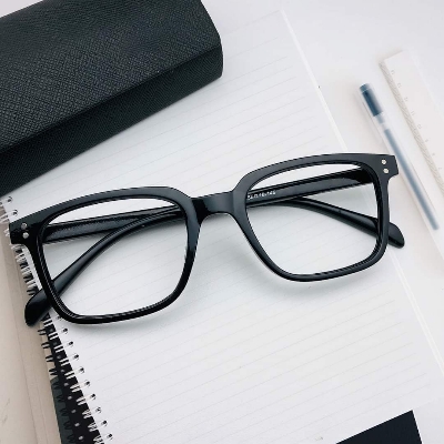 Picture of New Rectangular Eyeglass Frame For Men Women Fashionable Classic Best Design UV Protection Eye Glass Unisex Eye Frame UV Protection Party Travel Driving Day & Night Eye Glass Reading & Fashion Prescription glasses