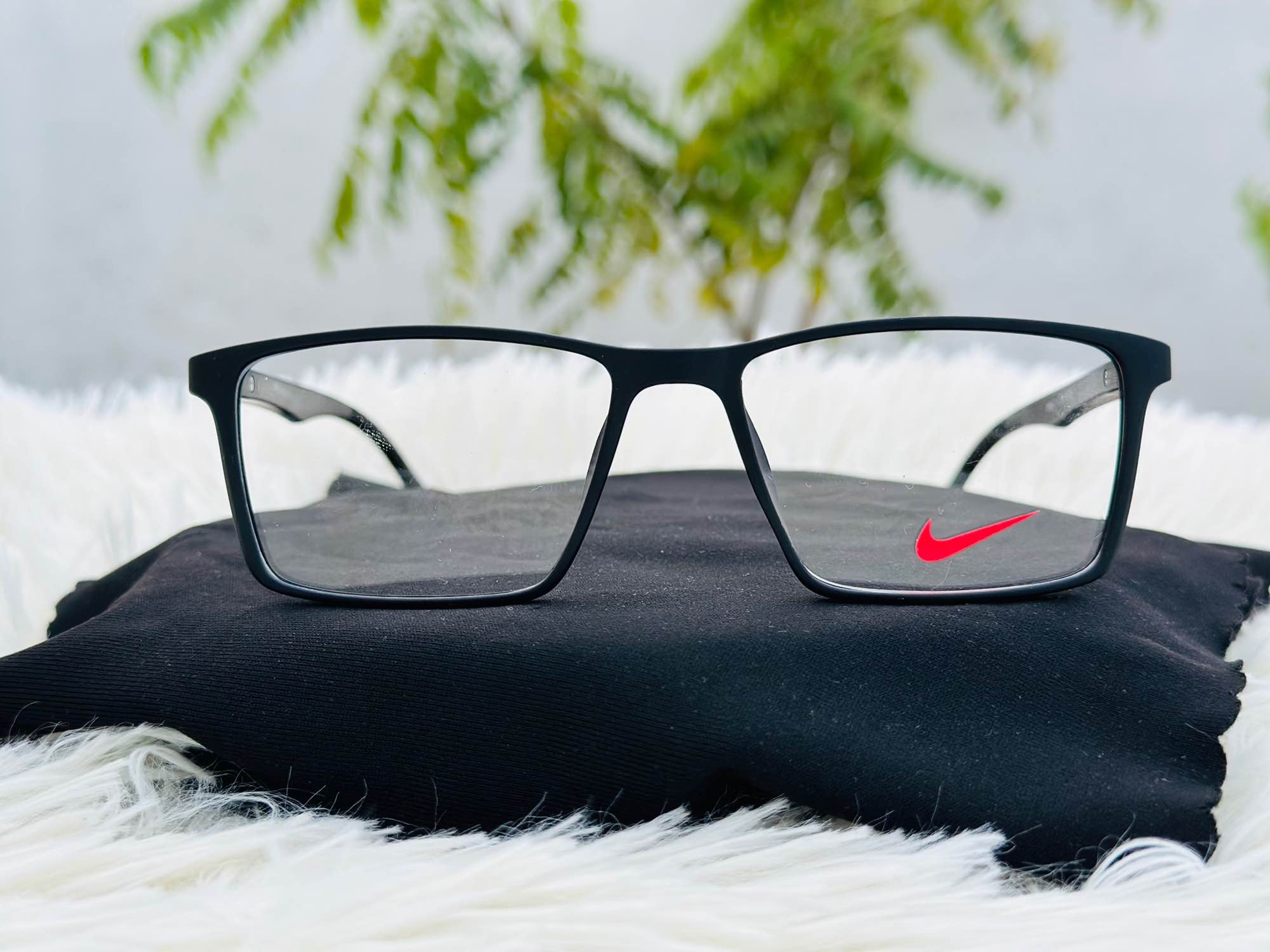 Picture of New Lightweight eyewear eyeglass Frame For men < new tr-90 square Frame