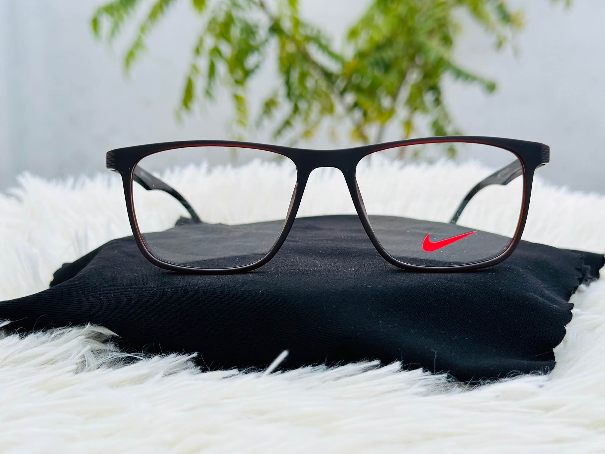 Picture of New Lightweight eyewear eyeglass Frame For men < new tr-90 square Frame