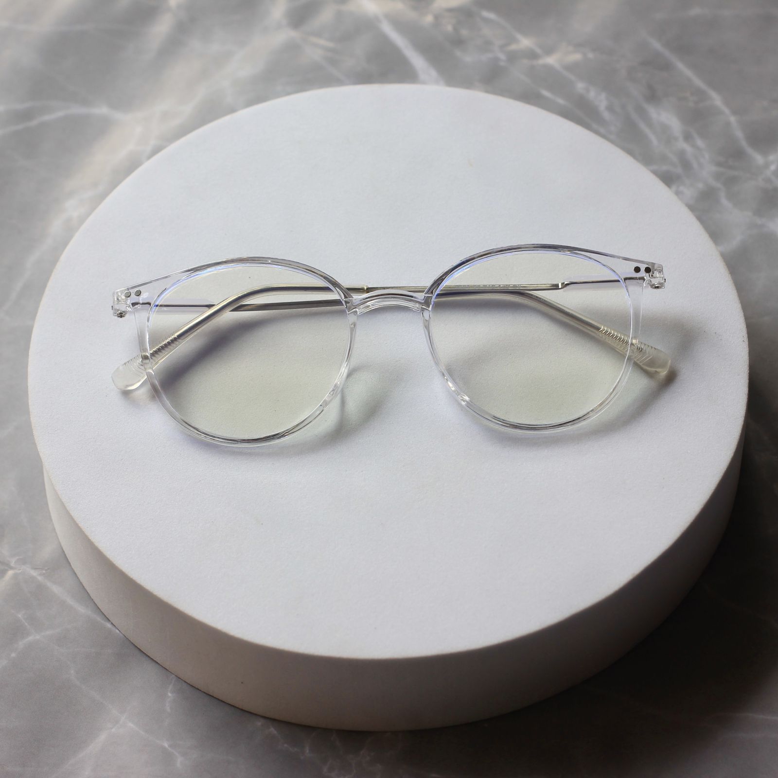 Picture of Oval side metal grey Transparent eye glasses