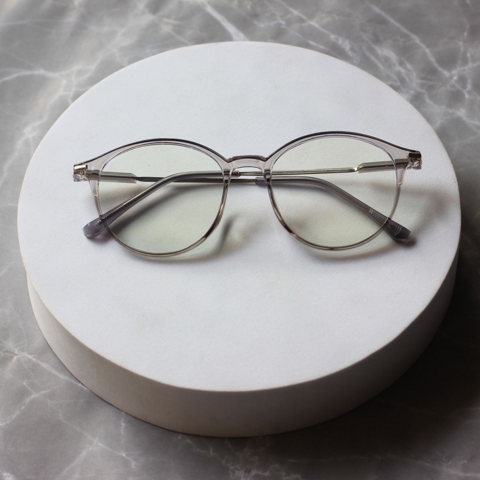Picture of Oval side metal grey Transparent eye glasses