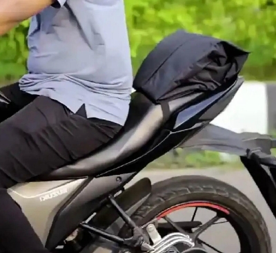 Picture of Waterproof helmet storage bag Foldable, durable and strong