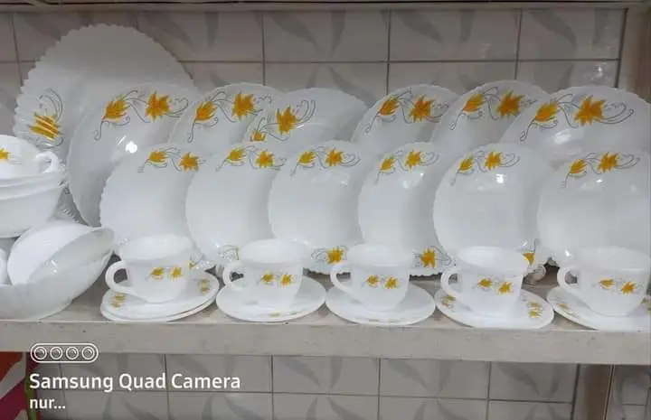 Picture of 32 Pcs Pyrex Opal Glassware White Oven Save Dinner Set - Dinner Set