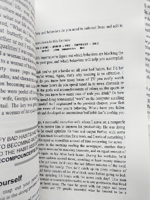 Picture of The Compound Effect by Darren Hardy - Premium - Paperback