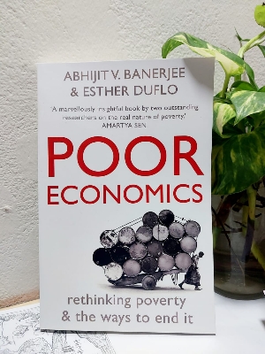 Picture of Poor Economics by Abhijit Banerjee, Esther Duflo - Premium - Paperback