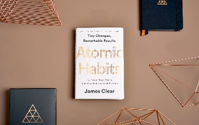 Picture of Atomic Habits by James Clear - Yellow - Paperback