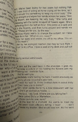 Picture of It Ends with Us: A Novel by Colleen Hoover