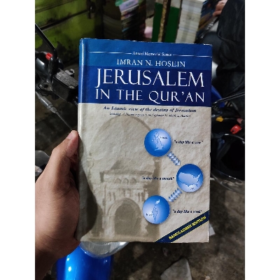 Picture of Jerusalem in the Qu'ran: An Islamic View of the Destiny of Jerusalem by Imran Hosein - Hardcover