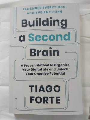 Picture of Building a Second Brain by Tiago Forte - Premium - Paperback