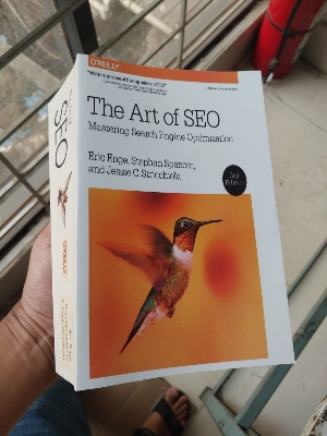 Picture of The Art of SEO Mastering Search Engine Optimization by Eric Enge (3rd Edition Paperback)