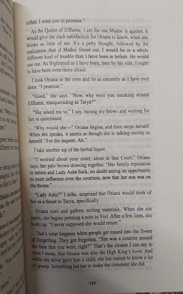 Picture of The Queen of Nothing (The Folk of the Air, 3) by Holly Black - Yellow- Paperback