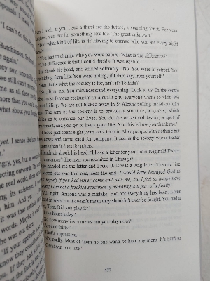 Picture of How to Stop Time: A Novel by Matt Haig - Premium - Paperback