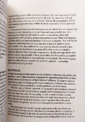 Picture of Mastery by Robert Greene - Premium - Paperback