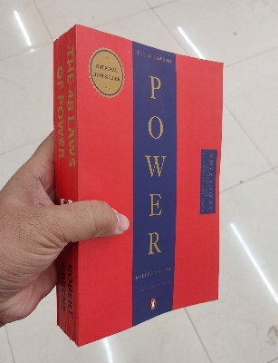 Picture of The Robert Greene Collection 3 Books Set (Mastery, The Laws of Human Nature, & 48 Laws of Power)