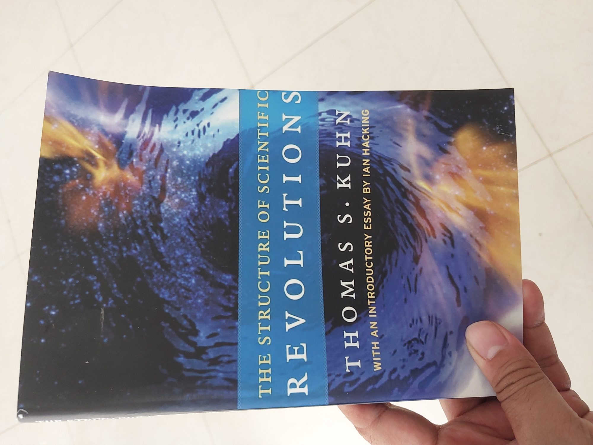 Picture of The Structure of Scientific Revolutions by Thomas Kuhn - Premium Quality - Paperback