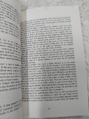 Picture of Mastermind: How to Think Like Sherlock Holmes by Maria Konnikova - Premium Quality - Paperback