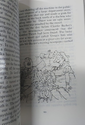 Picture of Charlie and the Chocolate Factory by Roald Dahl (Paperback)