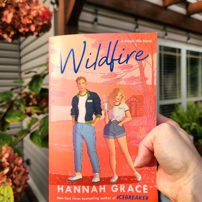 Picture of Wildfire (Maple Hills, #2) by Hannah Grace