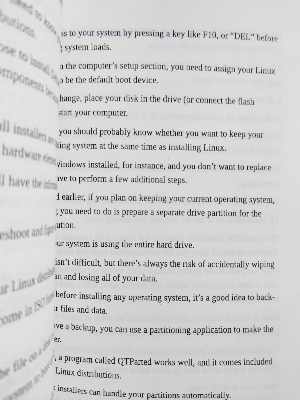 Picture of Hacking: 3 Books in 1: a Beginners Guide for Hackers by Julian James McKinnon - Premium - Paperback